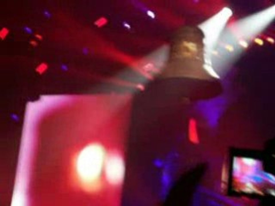 25 février 2009 - ACDC - Hell Bells