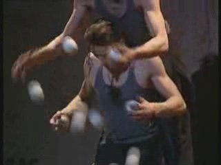 Cirque Clandestin / Cie des Frères Kazamaroffs