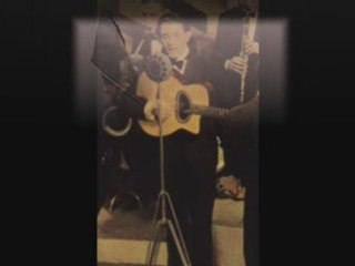 Al Bowlly  -- Red Sails In The Sunset