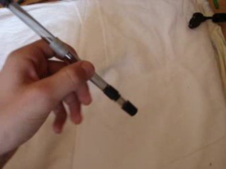 02-thumbaroun reverse