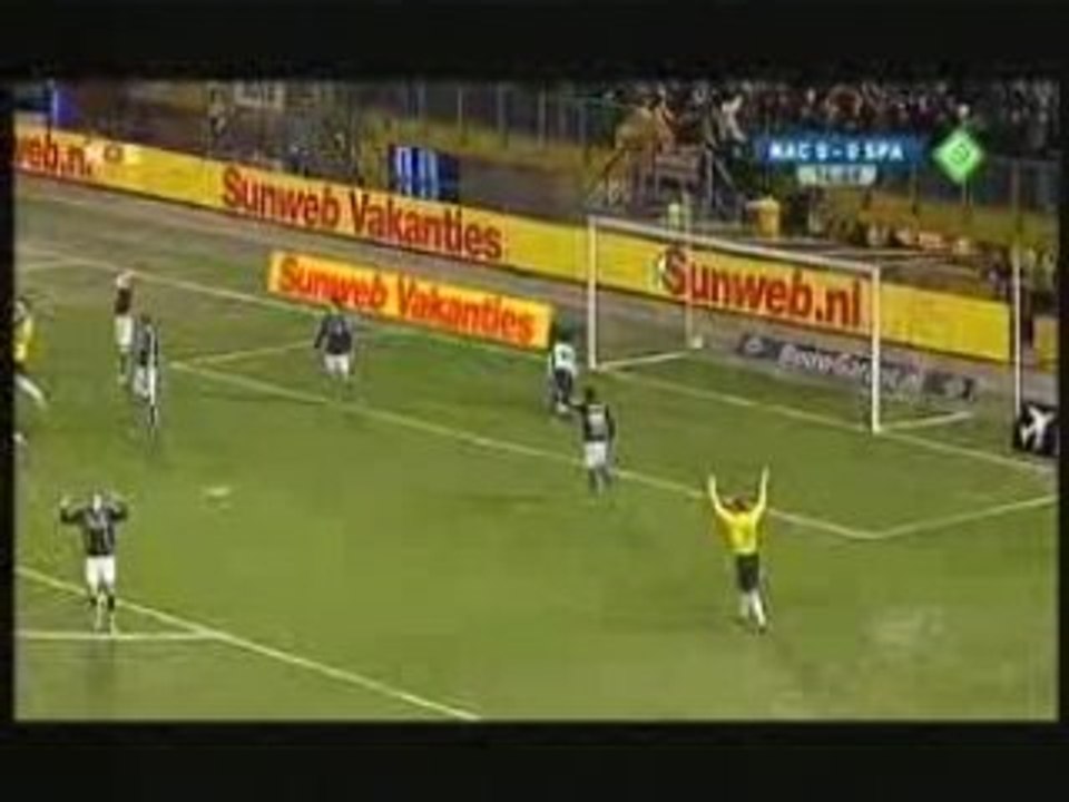 BUT DE BOUKHARI CONTRE SPARTA