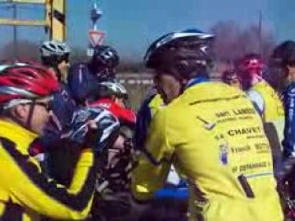 SANVIGNES VELO SPORT DEPART ENTRAINEMENT