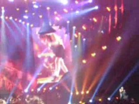 AC/DC Hell's Bells à Bercy Vendredi 27.02.2009