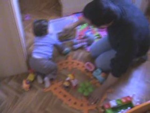 Tenaya joue avec son Papa !!