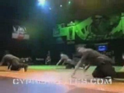 BBOY - Battle of the Year BOTY 2005 - BBoying Break Dance B