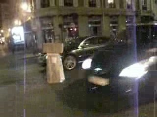 Moi Carton Rue Du Renard Hotel de Ville(Paris)