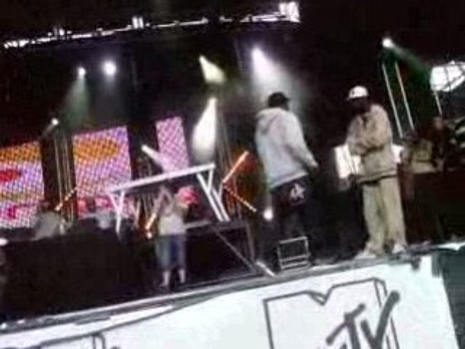 Kizito vs lunik Soldat et kaporal