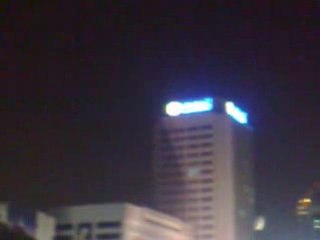 dubai en étéé la nuit