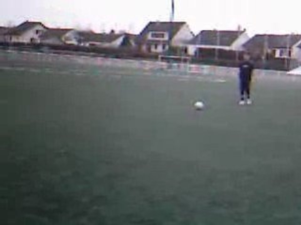 reims a carno foot coup franc gregory accoter