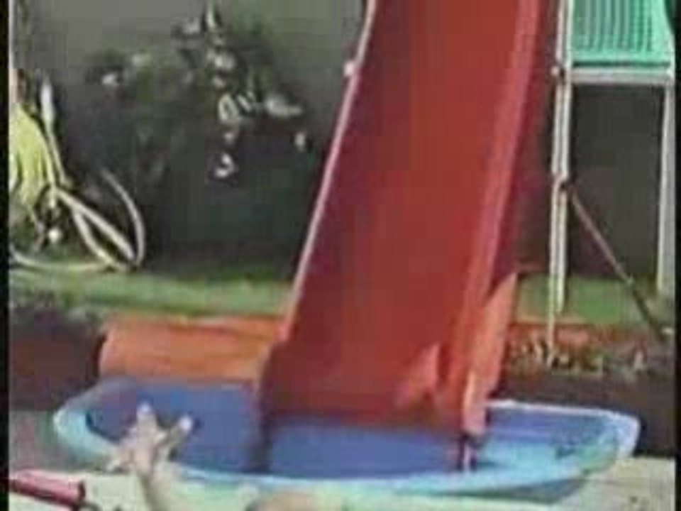 Gamelle Chute Tobogan