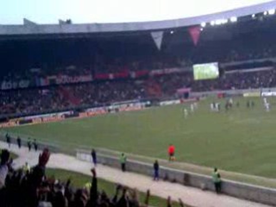 PSG Nancy 1er But Hoarau en direct + Joie