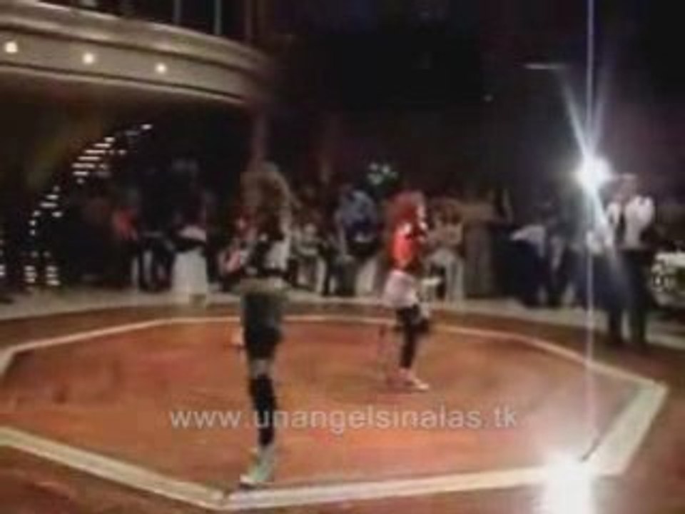 Baile XV Lali