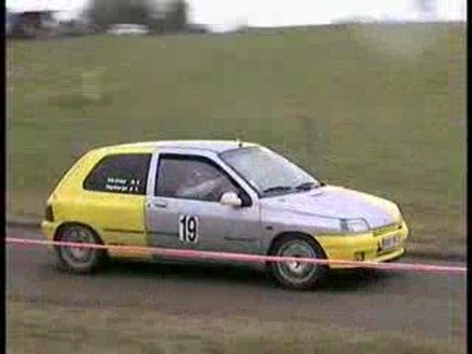 IGOR ET SA CLIO AU RALLYE DES THERMES 2009