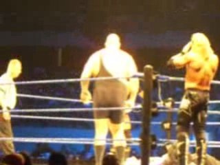 46 Smackdown Santiago big show triple h....