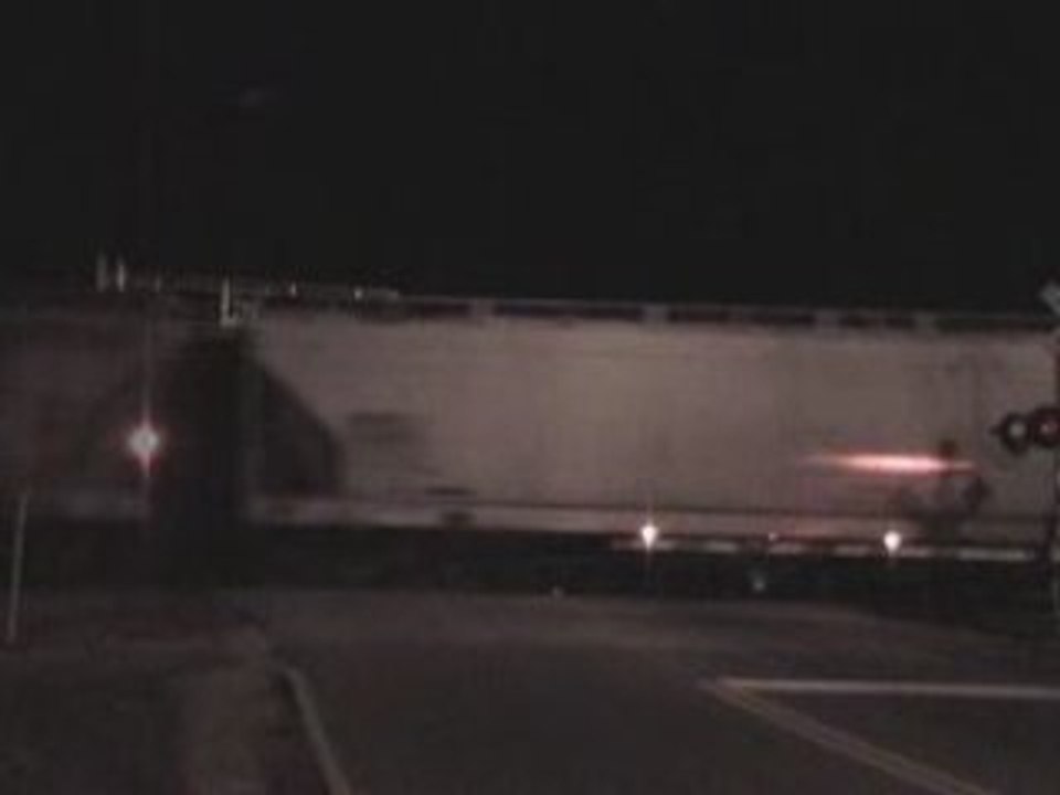 CSXT empty grain