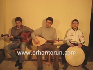 Erhan Torun Arıyorum simde seni bulutla