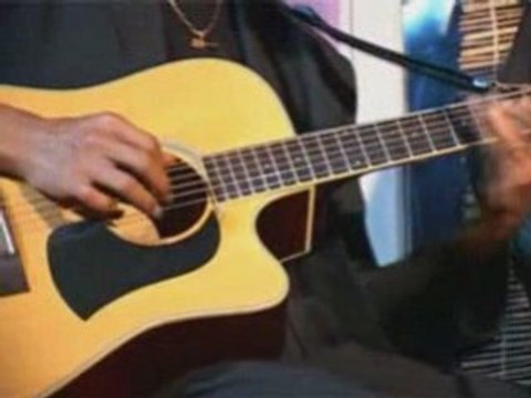 Njakatiana (chante Bessa) - Tsy haiko ny tsy hitia