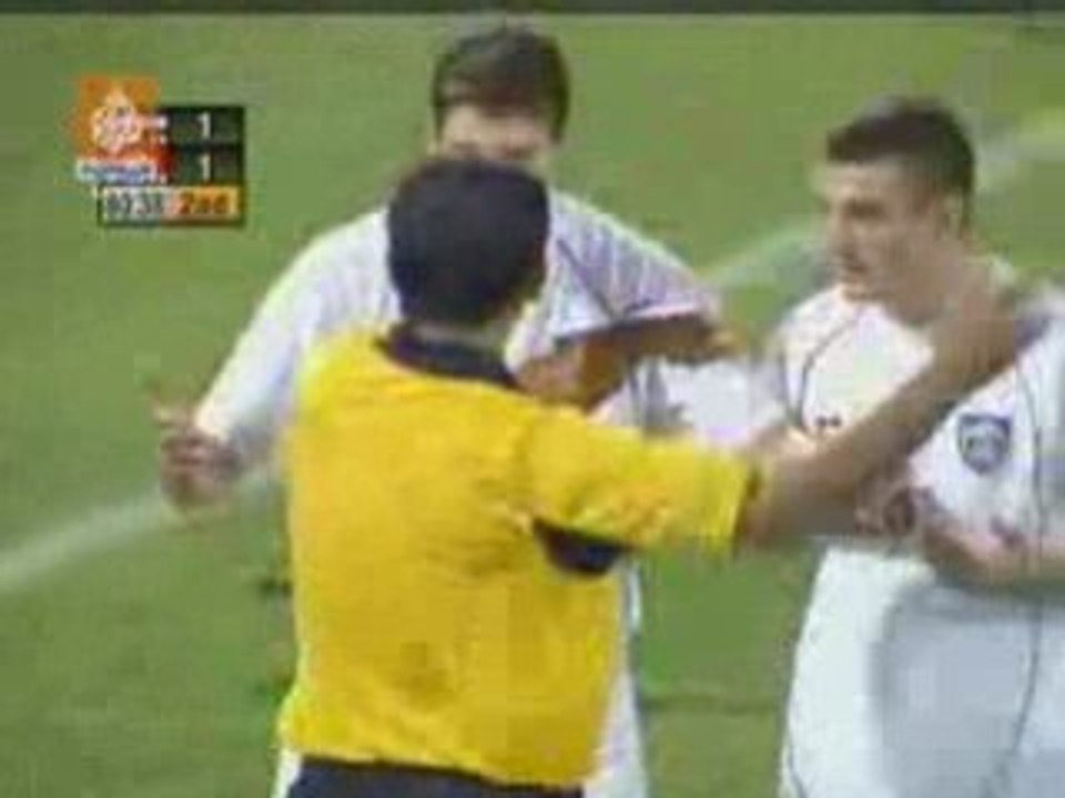 Rigore da rifare 6 volte!!!
