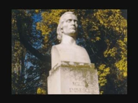 LUMINITA SOARE: LACRIMILE SI SFINTII LUI MIHAI EMINESCU