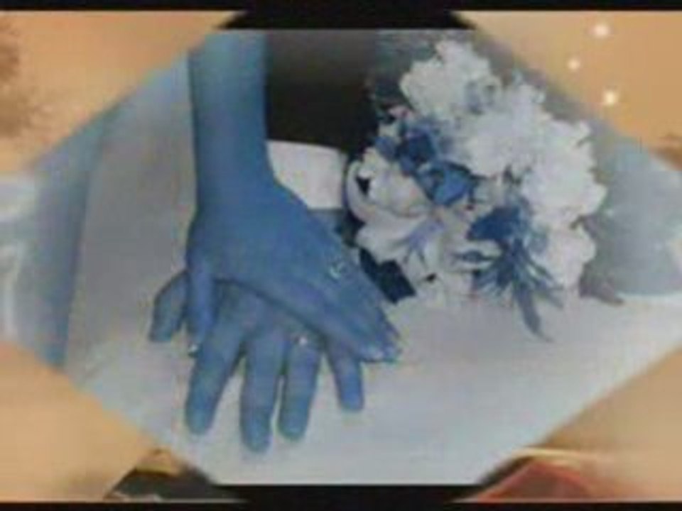 Thinks About Love/ELE PILE