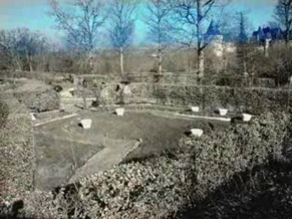 Le Jardin mange-tête/ épisode 2