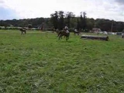 Novalis cross CL1 cours les barres