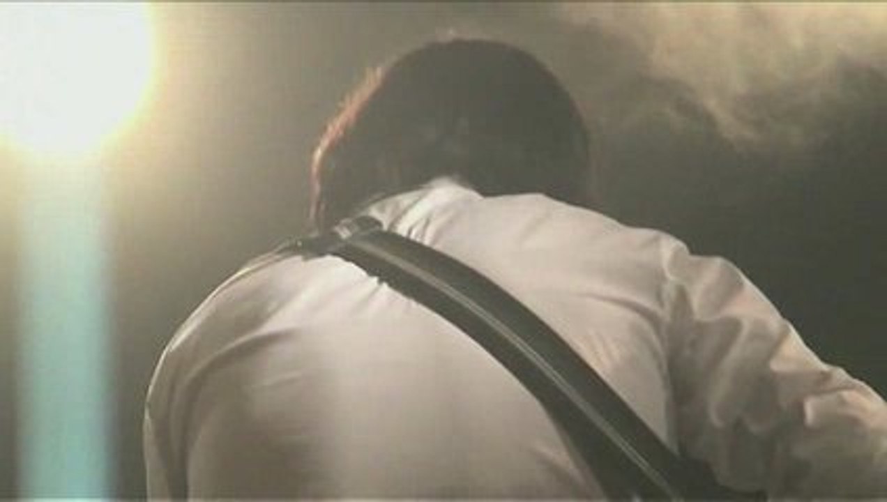 I'm in love with a Russian Girl (The artyfacts)