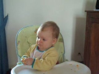 Bubu mange un citron