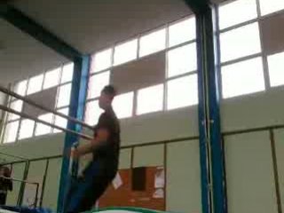 Salto ariere de firm's