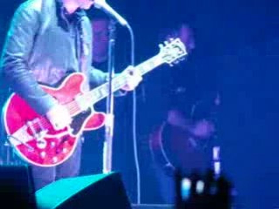 OASIS 'The importance of being idle' @Bercy, Paris on march 3, 2009