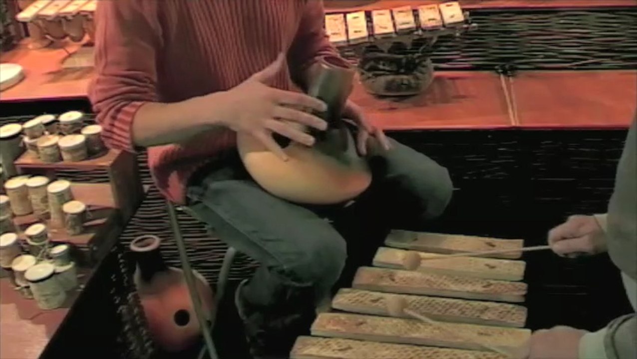Percussions udu 30 et clavier pentatonique en argile Atelier terre et son