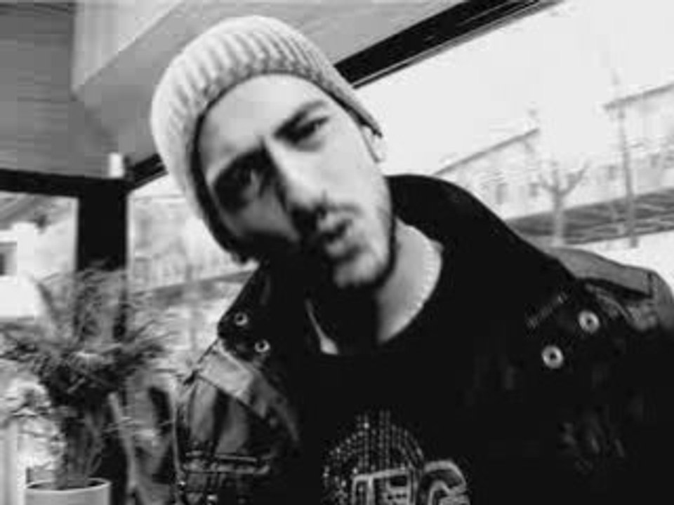 Scred Connexion Interview + freestyle