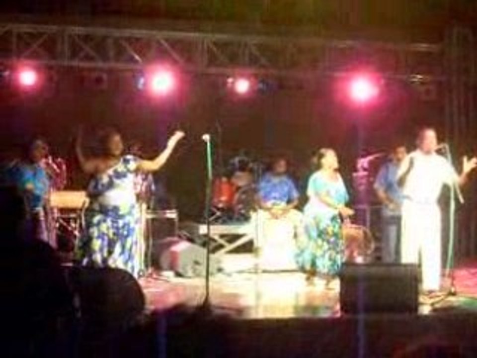 MALOYA* 974 a gran boi st pier