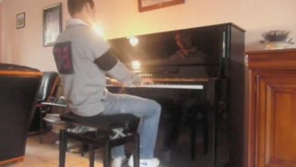 Chris Brown - Hologram Piano Cover