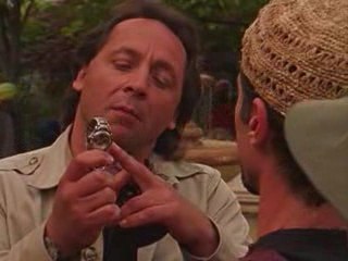Sydney Fox, 1.01 Sur les traces de Bouddha 2 sur 3