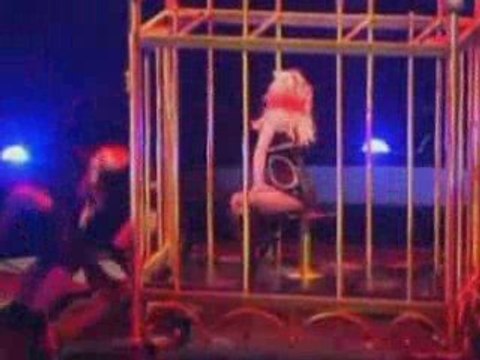 Britney Spears begins her Circus tour in New Orleans
