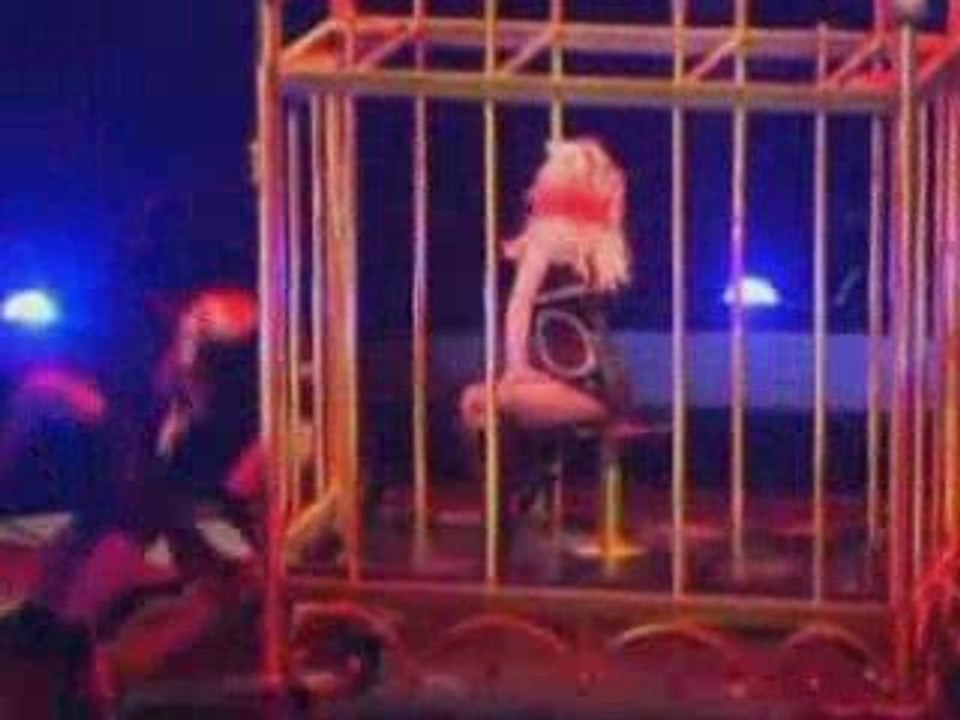 Britney Spears begins her Circus tour in New Orleans