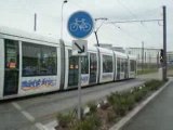 Lyon Dauphiné: Passage du tramway Léa