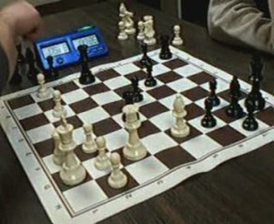 ECHECS : YVES 0 VS 1 JULIEN (TOP 14 2009)