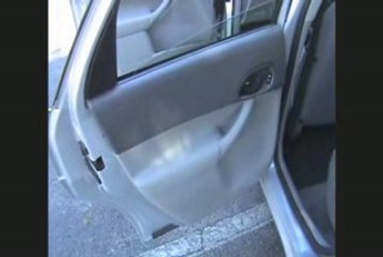 Used 2005 Ford Focus ZX4 SES FOR SALE Low Miles FREE SHIP...