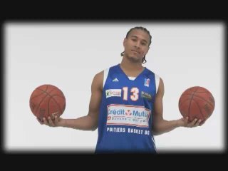 Vis Mon Match, Saison 1 - Épisode 10 "Chez le leader, à Paris"