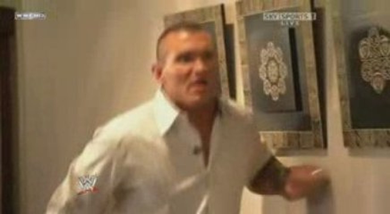 Triple H invades Orton's home Raw 3/9/09