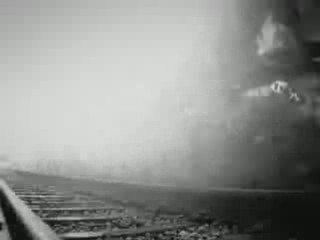 Toopaz - Neemt het trein (clip by Rrraspoutine)