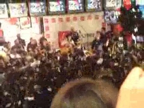 Superbus 13.02.09 (Showcase) - London Town [3/3]