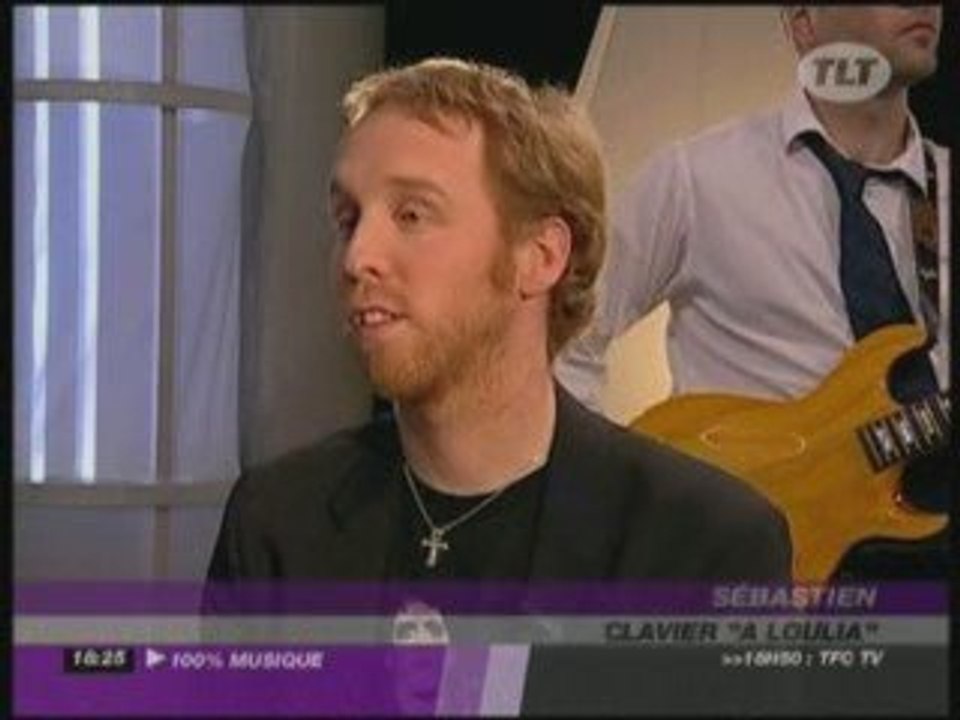A Loulia dans l'émission TV 100% Musique sur TLT - Partie 1