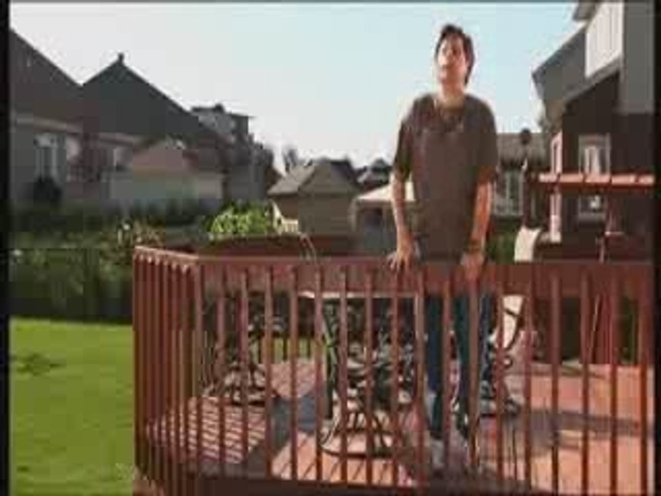 Als_de_buurvrouw_gaat_zonnenbaden_niet_gluren