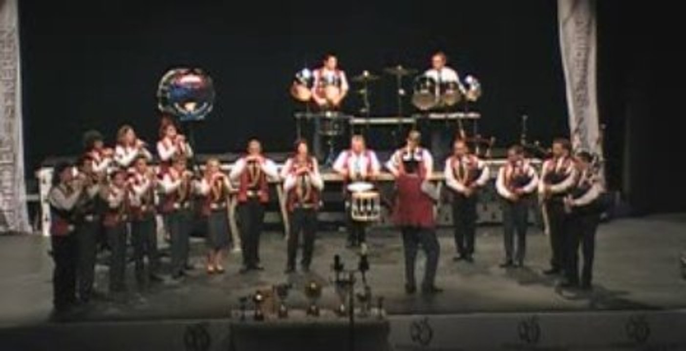 Bagad Kerne (Quimper) - Ploemeur 2009