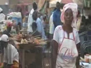 Fespaco 2009: Ambiance de la rue marchande