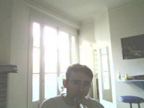 Wiwi égratigne Nice and slow