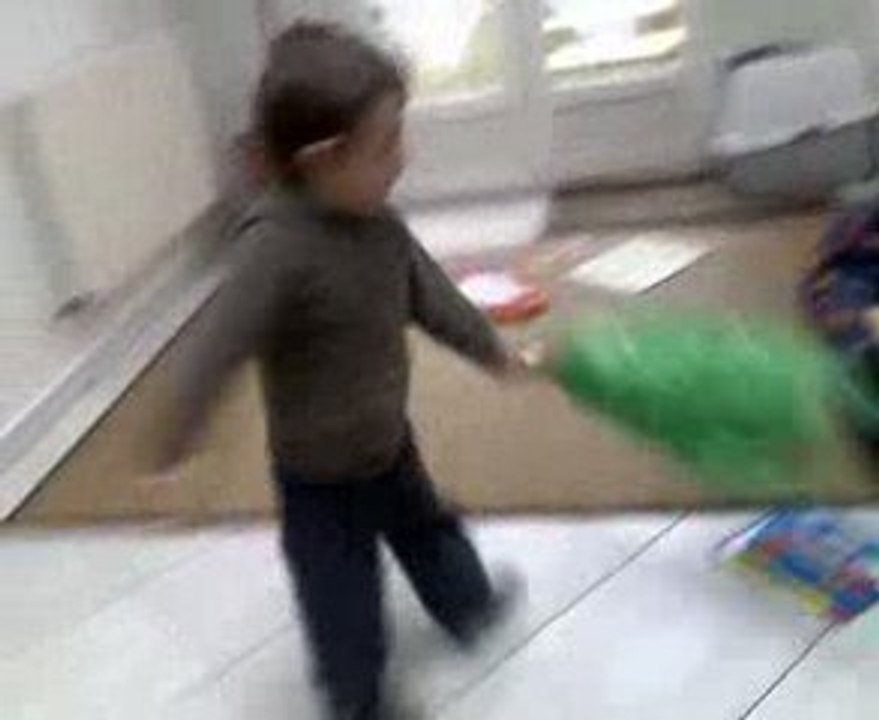 bébé dance Télétubbies